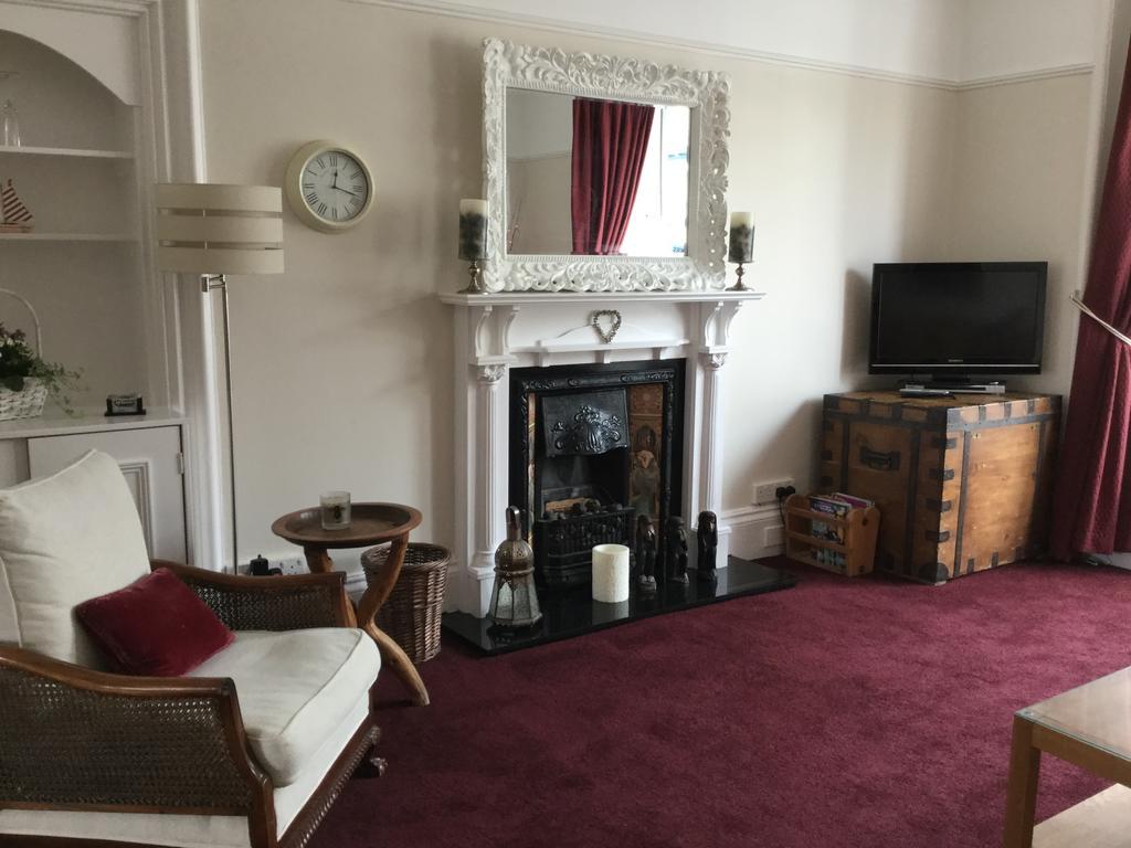 Craggallan Guest House Ayr Buitenkant foto